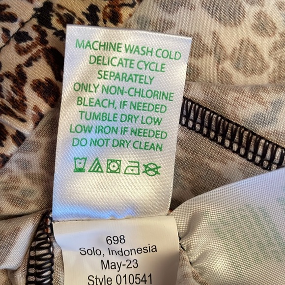 Lilly Pulitzer Downtown Jersey Bottoms - Picture 12 of 14